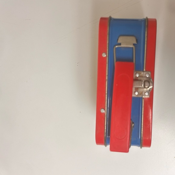 Vintage Metal Rocky and Bullwinkle Lunchbox - Picture 2 of 3